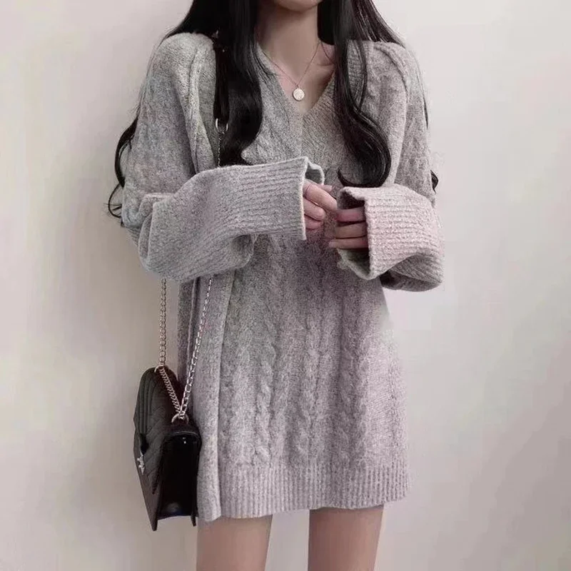 Fashion Autumn New V-neck Women's Long-sleeved Sweater Elegant Loose Knitwear Casual Jumper Solid Color Top Winter Pullover
