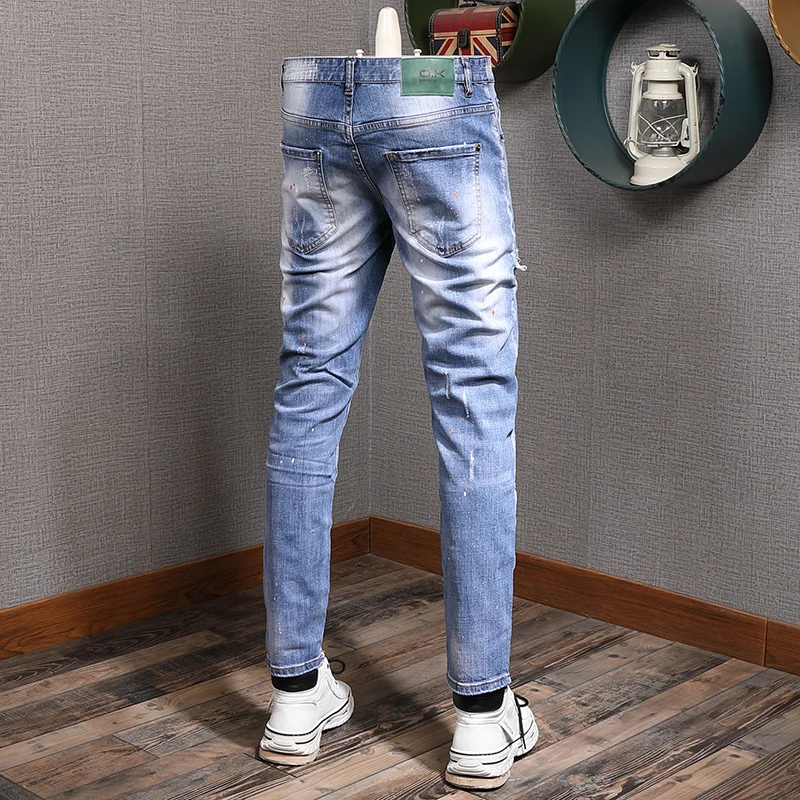 Street Fashion Men Jeans Retro Light Blue Stretch Slim Fit Painted Hole Ripped Jeans Men Patched Designer Vintage Pants Hombre