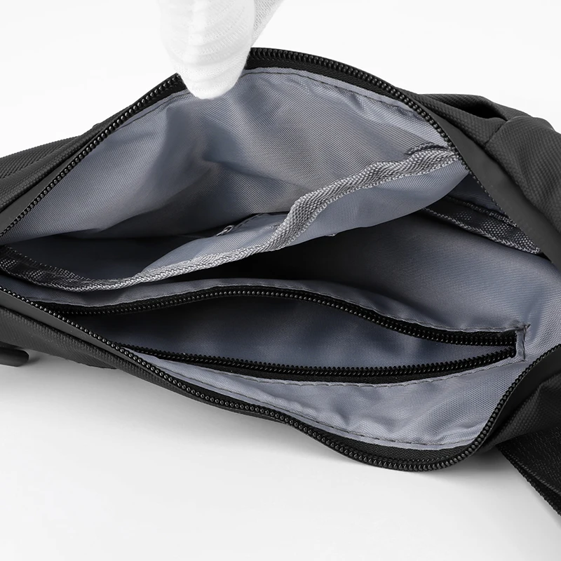 Large capacity men's cross chest bag Commuter Bag leisure chest bag men's messenger bag work bag