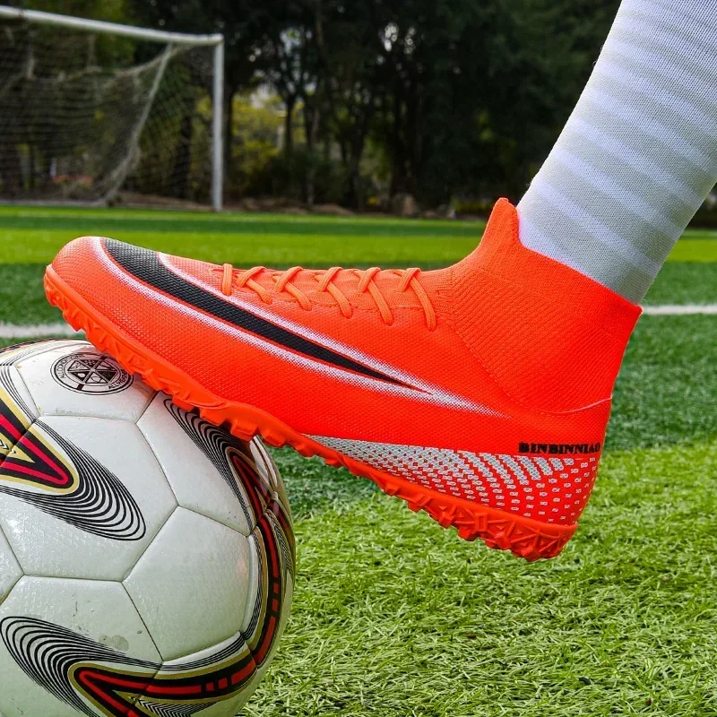 Men Soccer Shoes Futsal Grass Training Sport Match Football Boots Ultralight football shoes