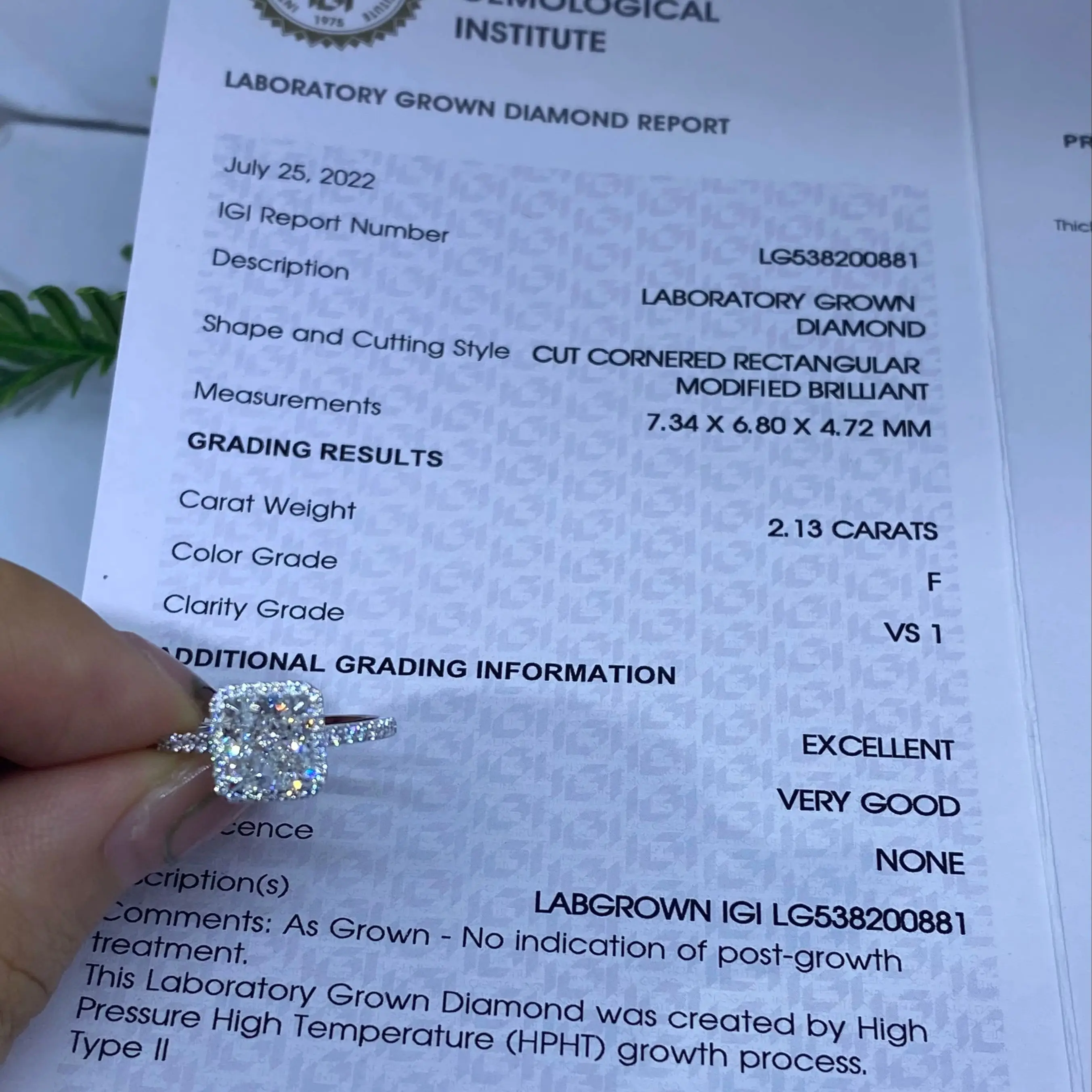 Рисунок 3 - Кольцо обручальное из белого золота