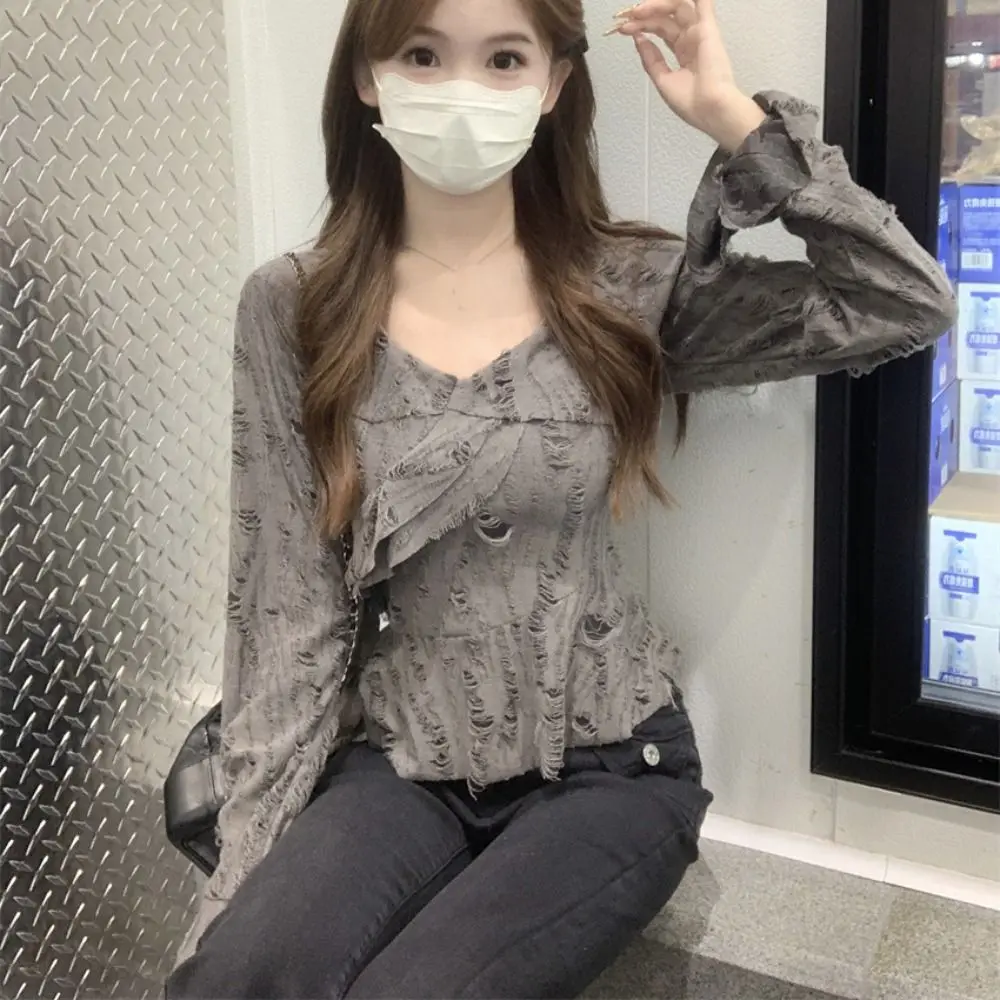 Bell Sleeve Irregular T-Shirts Women Pleated Basic Long Sleeve Top Slim Fit Female Clothing Retro Mesh Broken T-Shirt Women