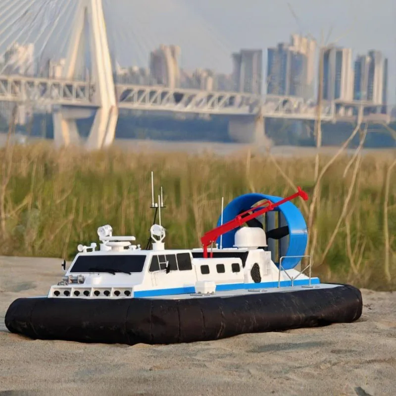 2.4G Remote Controlled Amphibious Hovercraft RC Hovercraft Amphibious Simulation Model Wind powered Boat Hovercraft Model Ship 6