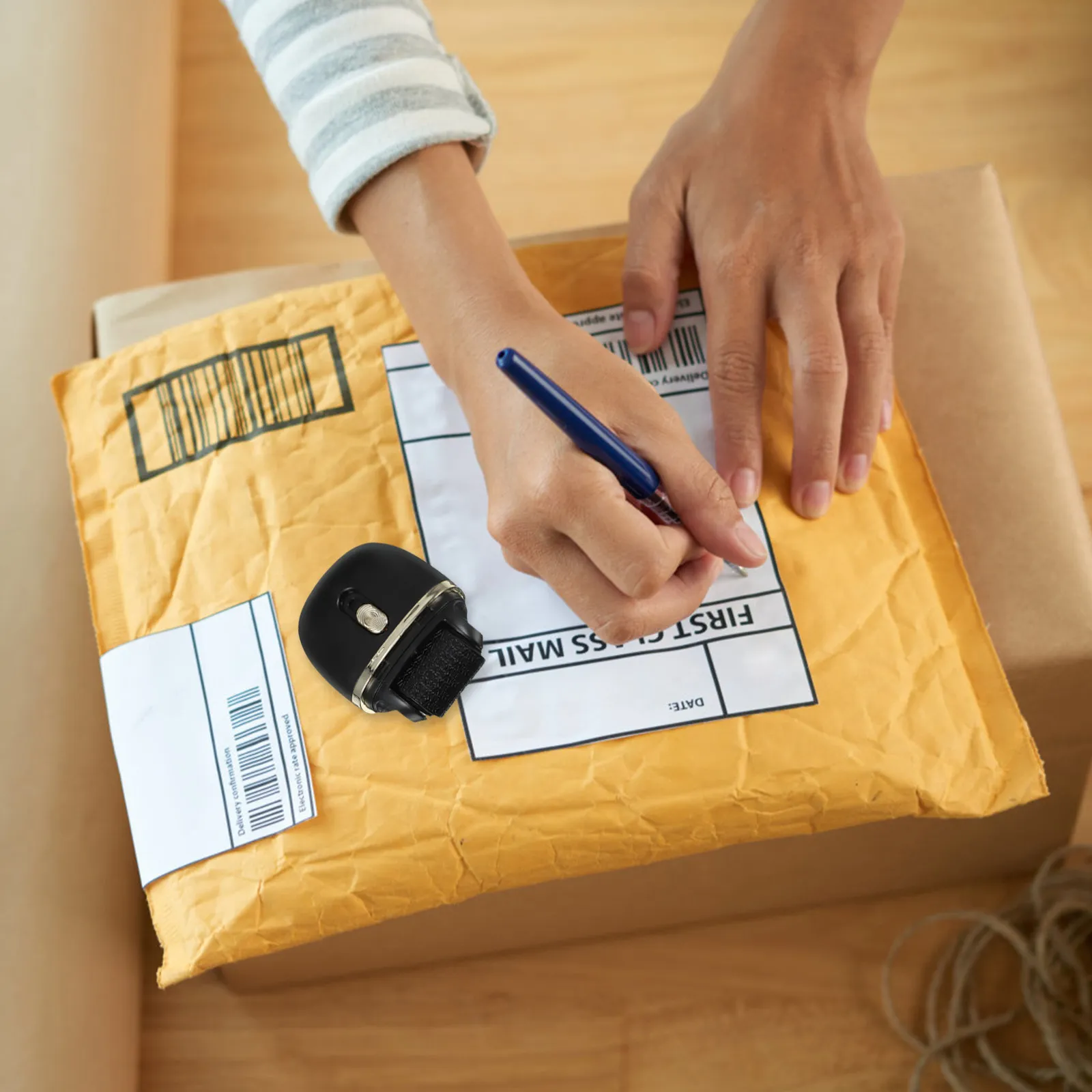 기밀 롤러 스탬프 클라우드 블랙 소형 경량 개인 정보 보호 우편 주소 블랙아웃 도구 가정용 일상용