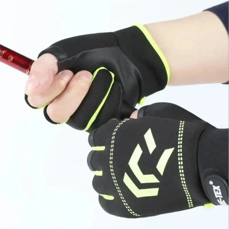 Fishing Gloves 1 Pair Men's Summer Sunscreen Stab-Proof Waterproof Lure Fishing Equipment Special Exposed Non-Slip Three-Finger fishing gloves