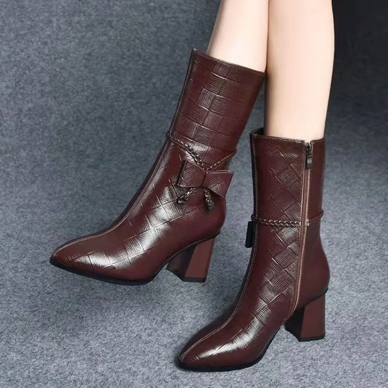 Boots woman winter 2023 Women's Boots Fashion Mid-tube Mother Boots Leather Pointed Platform Boots British Style Riding Boots