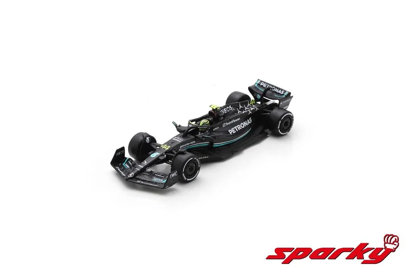 

Spark 1:64 F1 2023 MB Petronas F1 W14 E Performance No.44 L.Hamilton / No.63 G.Russell Diecast Model Car