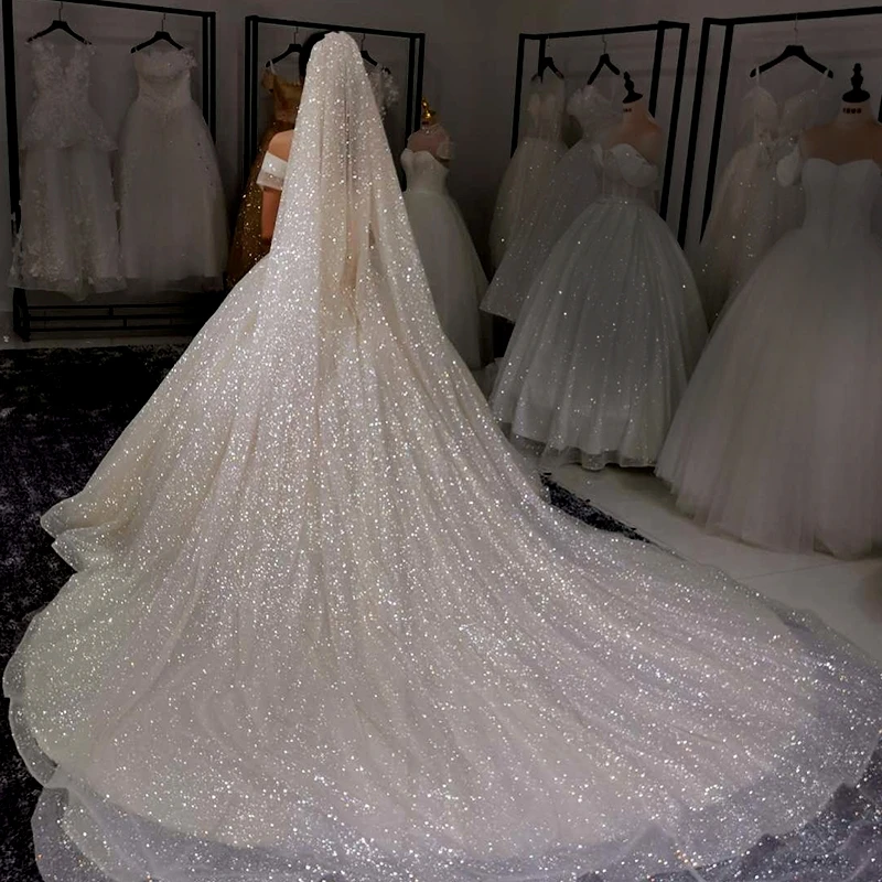 aliexpress.com - Shiny Cathedral One Layer Wedding Bridal Veil Ivory Champagne Color With Comb Customized veil and Wedding Accessories