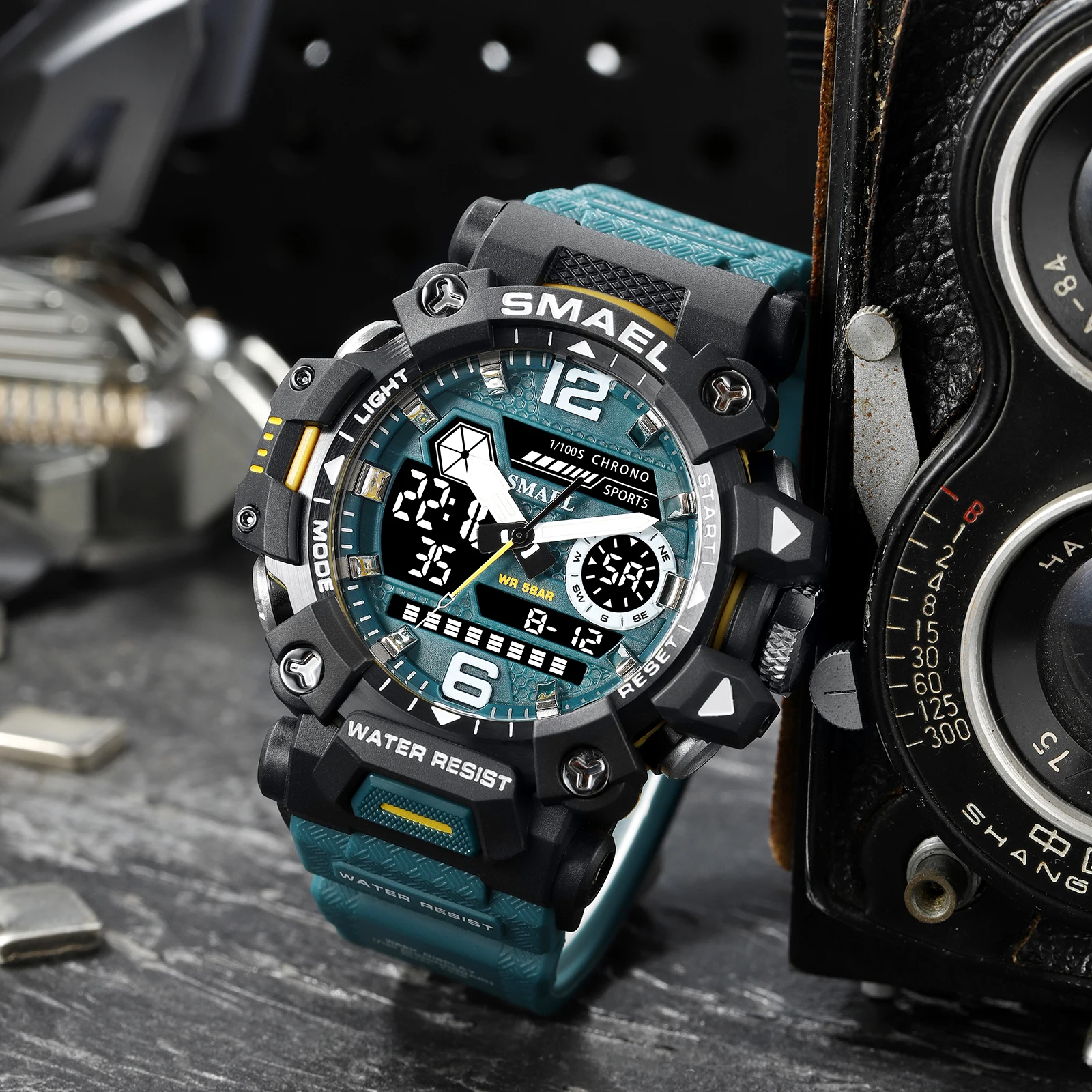 Quartz Watch Men Waterproof Watches Janpenese Quartz Chronograph Heavy-Duty Watch Men Alarm Electronic Wristwatch