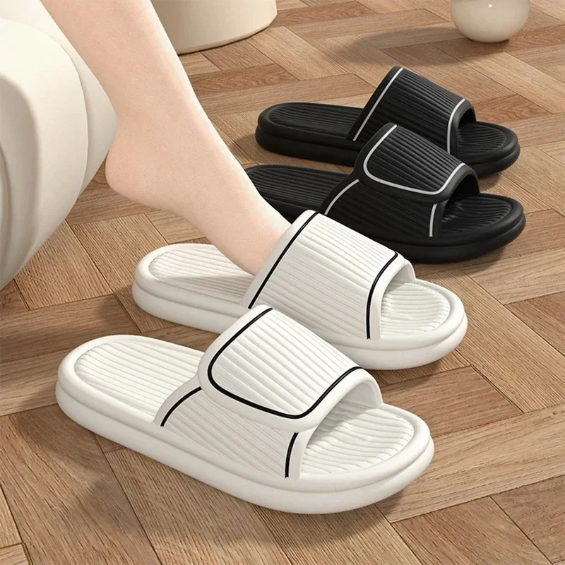 

0779 2024 Slippers Men Flip Flops Solid Color Cloud Shoes For Woman Indoor Outdoor Wear Soft Thick Beach Slides Men Sandals