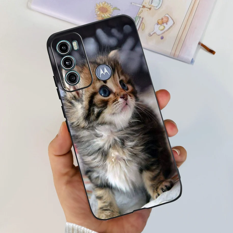Cute Astronaut Shockproof Phone Case Cover