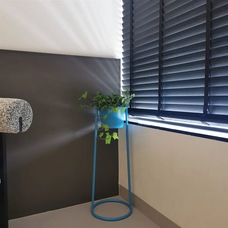 Middle Blue Modern Flower Stand Minimalist Indoor Plant Shelf Movable Balcony Planter Holder Stylish Living Room Decor for Home