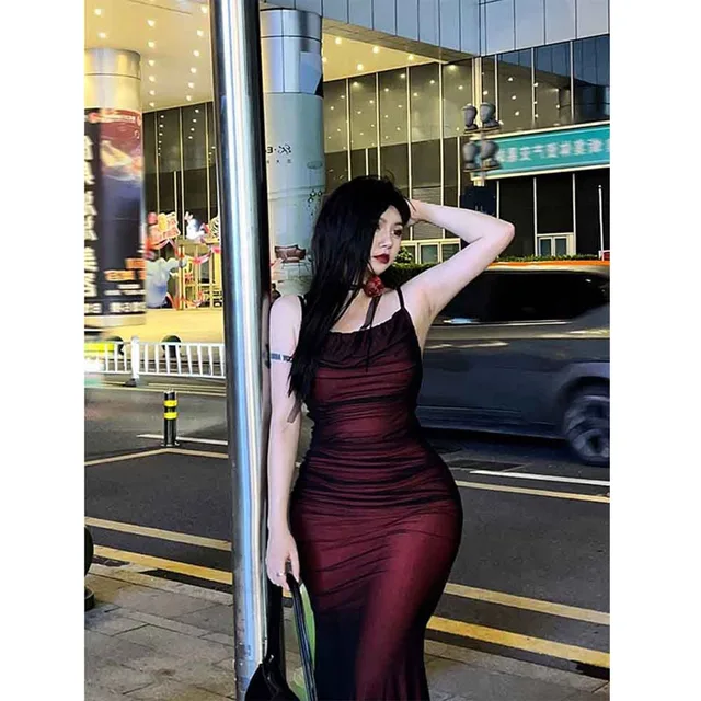 HOUZHOU Sexy Luxury Woman Evening Dress: Beauty and Grace Personified