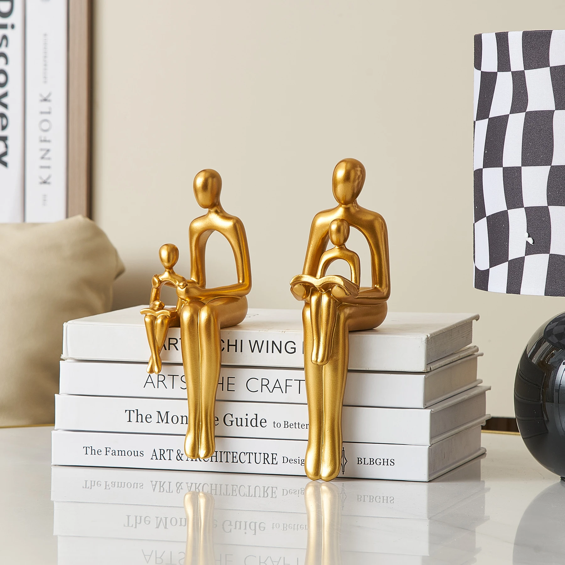 LuxuryHouseDecorationsFamilySculptureRoomDecorWeddingGiftsArt