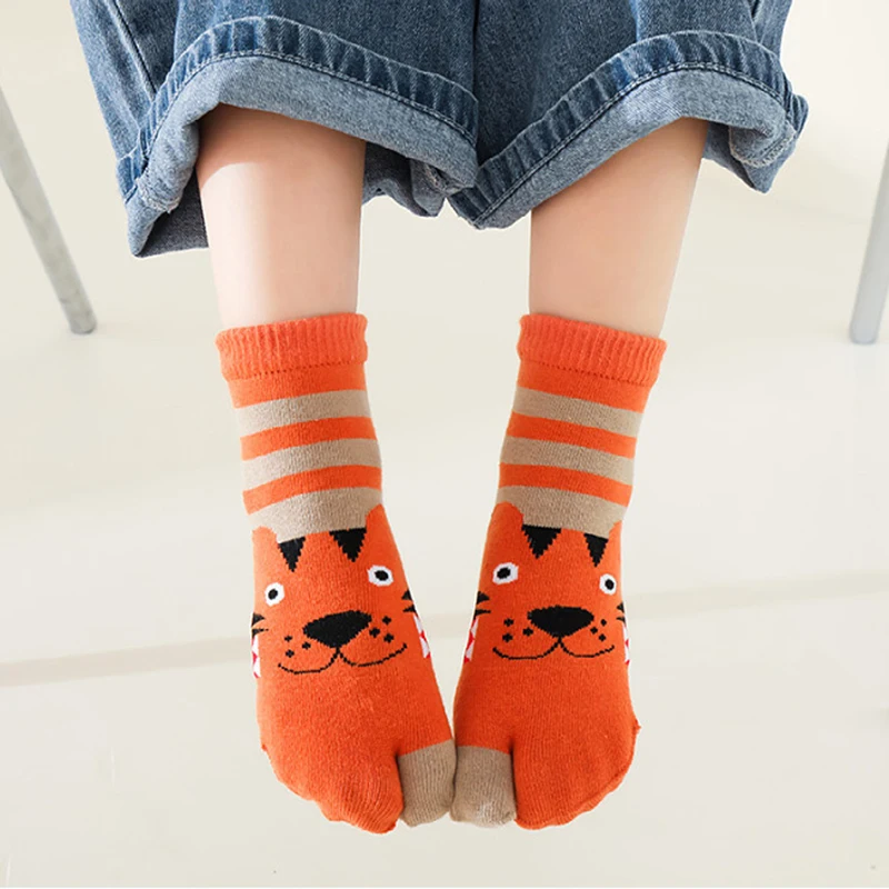 3-12T Cute Boys Girls Two Toed Tabi Socks Kids Cartoon Animals Printed Pure Cotton Short Socks Split Thumb Toe Socks 5