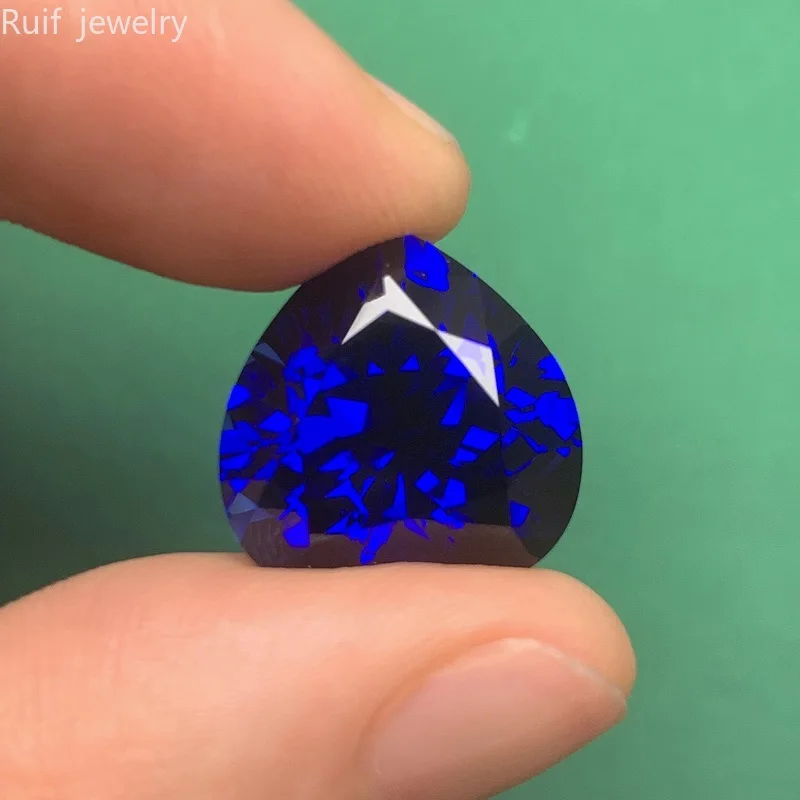 Ruif 독특한 고품질 하트, 고급 보석 제작용, 실험실 성장 사파이어 원석, 15x15mm, 17.5ct