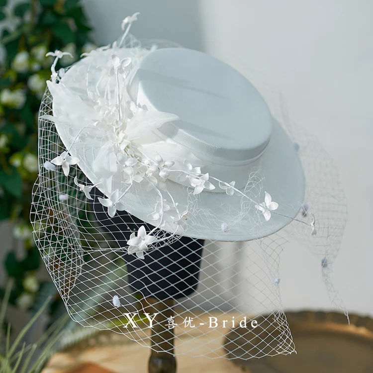 Wholesale White Flower Wedding Fedora Hat Flat Satin Fedoras Fashion