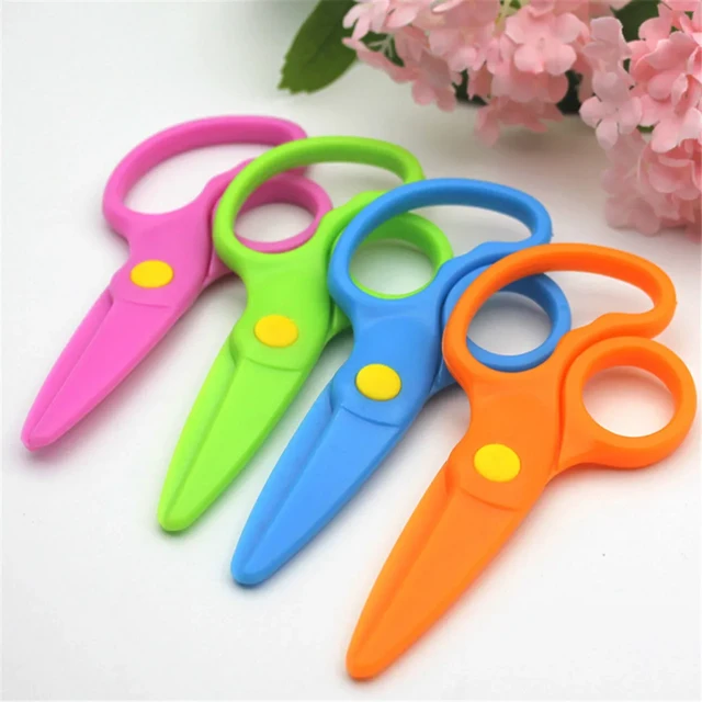 Cute Safety Plastic Scissors Hand Scissors for Students and Children  Children's Paper-cut Stationery Children's Scissors