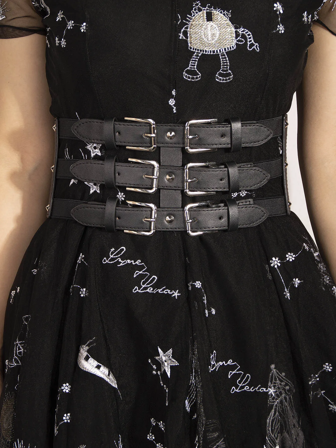 Neuer elastischer breiter Bund mit dreireihiger Schnalle, vielseitig einsetzbar im Punk-Stil, dunkler Stil, grenzüberschreitende Damen im europäischen und amerikanischen Stil – Detail 1