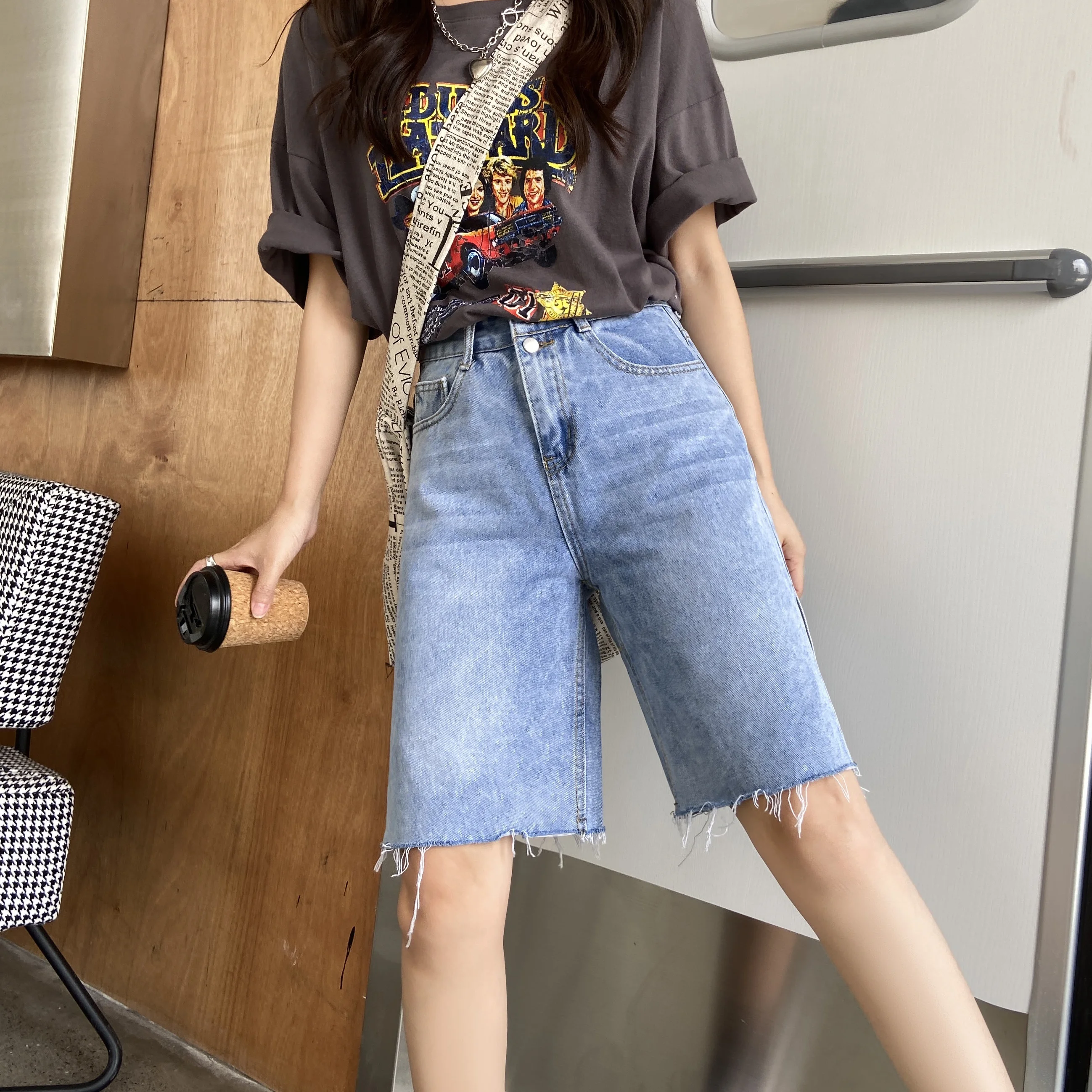 Ailegogo New Summer Women Streetwear Wide Leg Hole Blue Denim Shorts Retro Female High Waist Loose Tassel Ladies Jeans Shorts dickies shorts