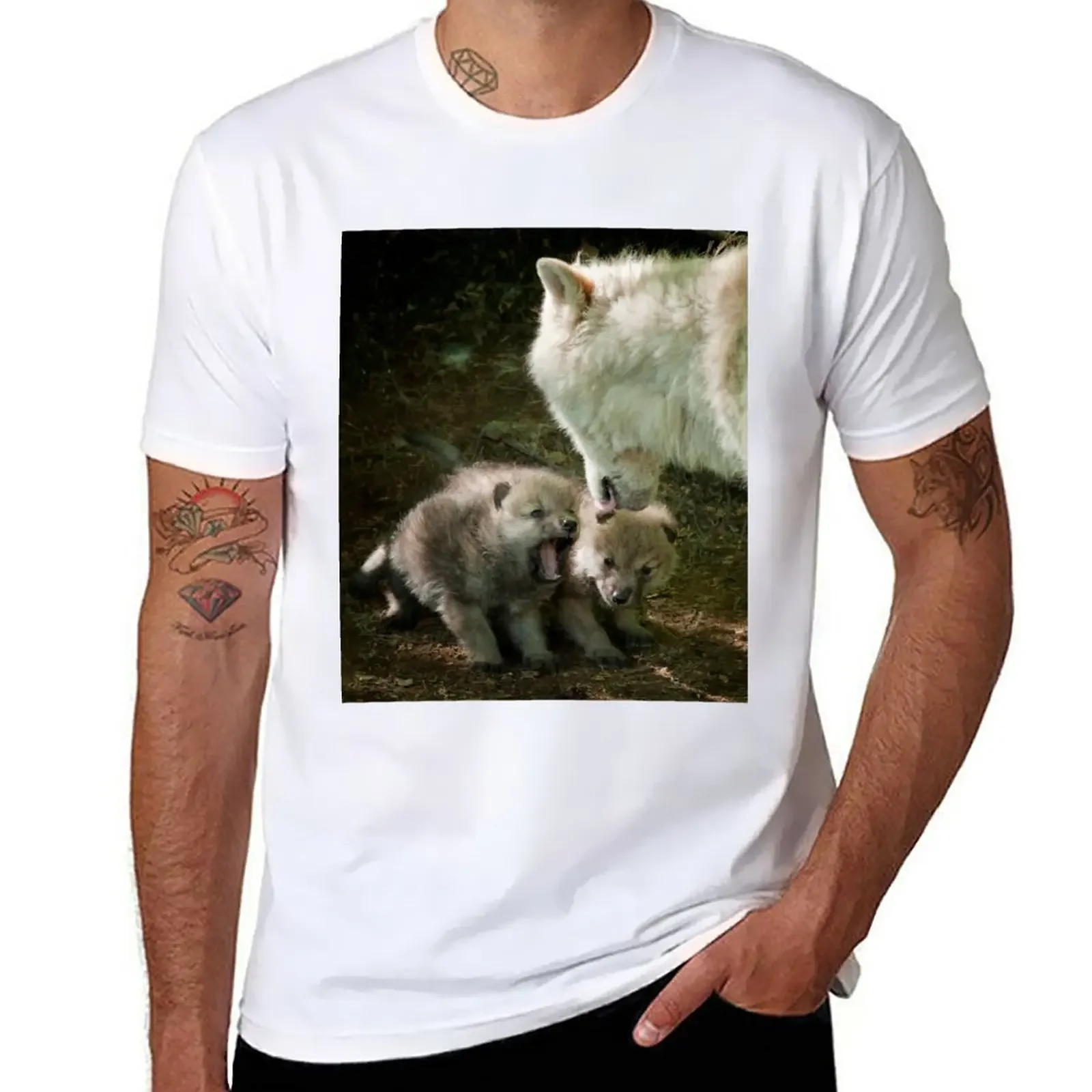 Arctic Wolf With Pup T-Shirt Top Anime Clothes Magliette Da Uomo