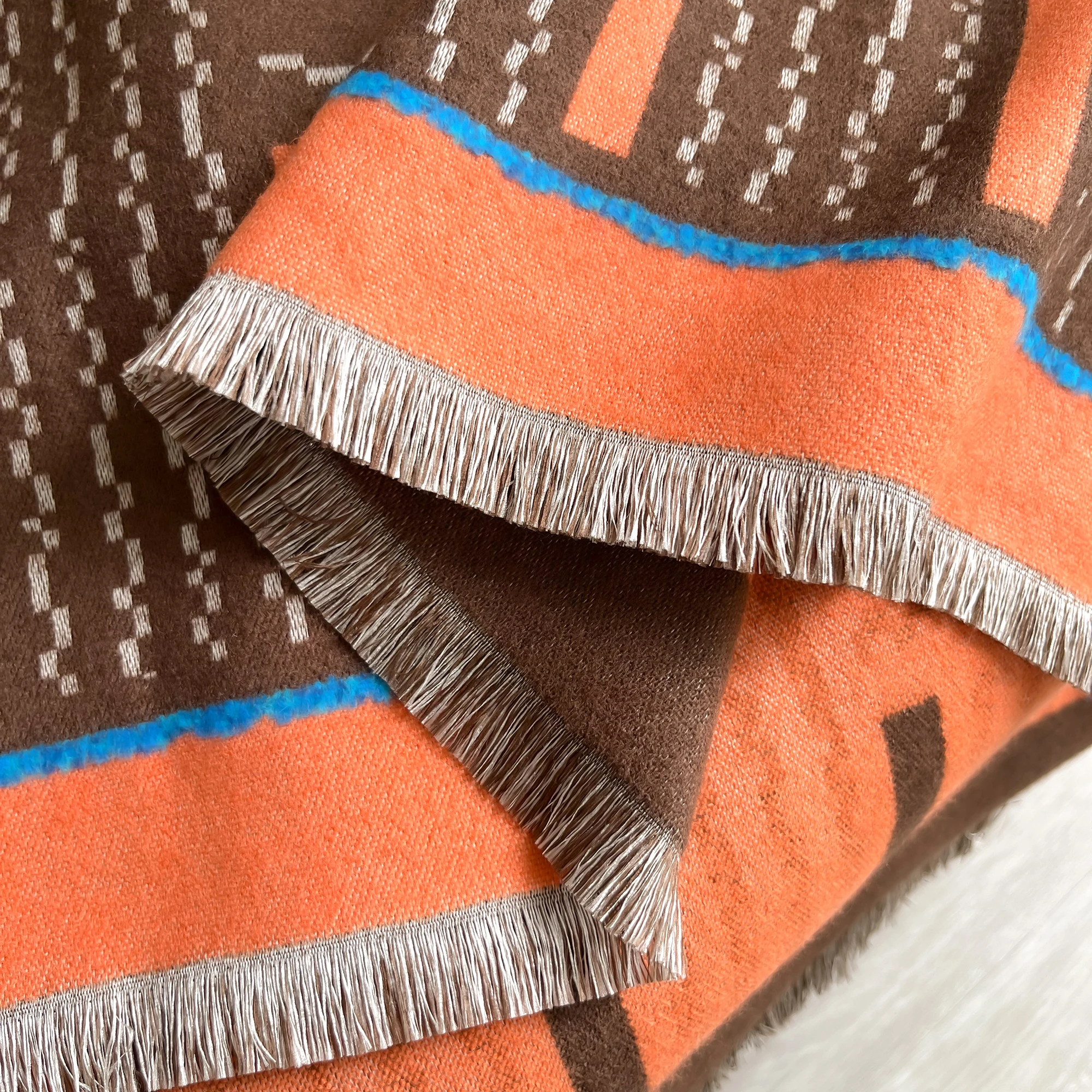 NEW Brand Design Thickened Double-sided Warm Scarf Pashmina Cashmere Short Beard Shawl Autumn Winter Coldproof Female Scarf