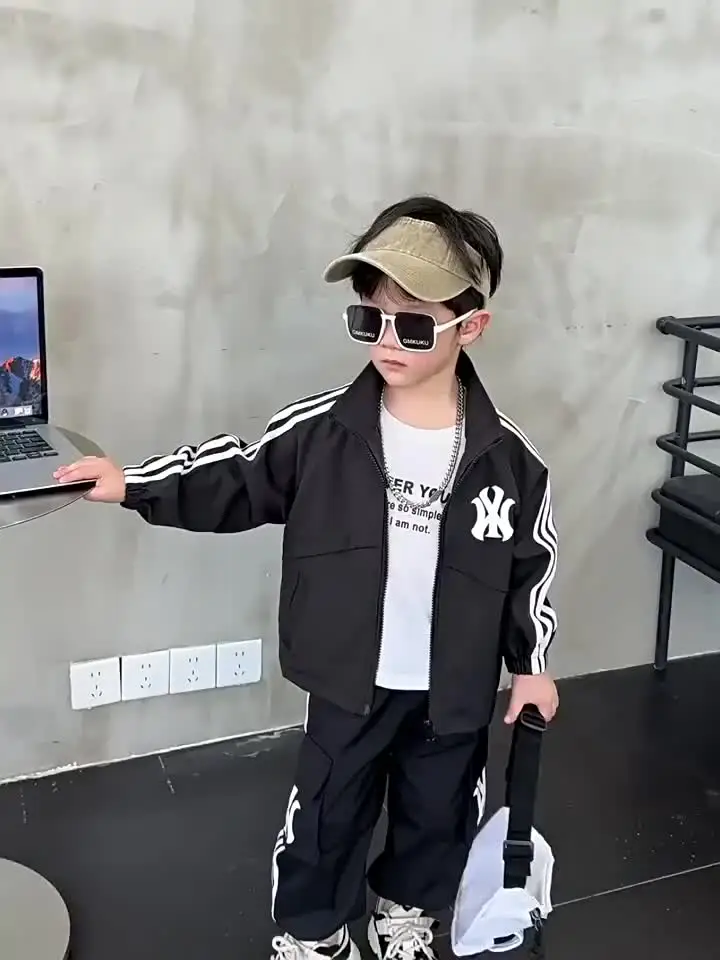 Детский спортивный костюм Пумбаа Пиг весна-осень 7-10 лет