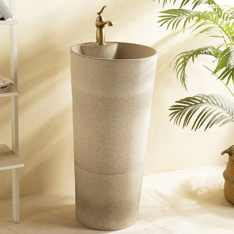 

Outdoor washbasin, courtyard integrated column, wash-face balcony, outdoor garden, washbasin, table, toilet