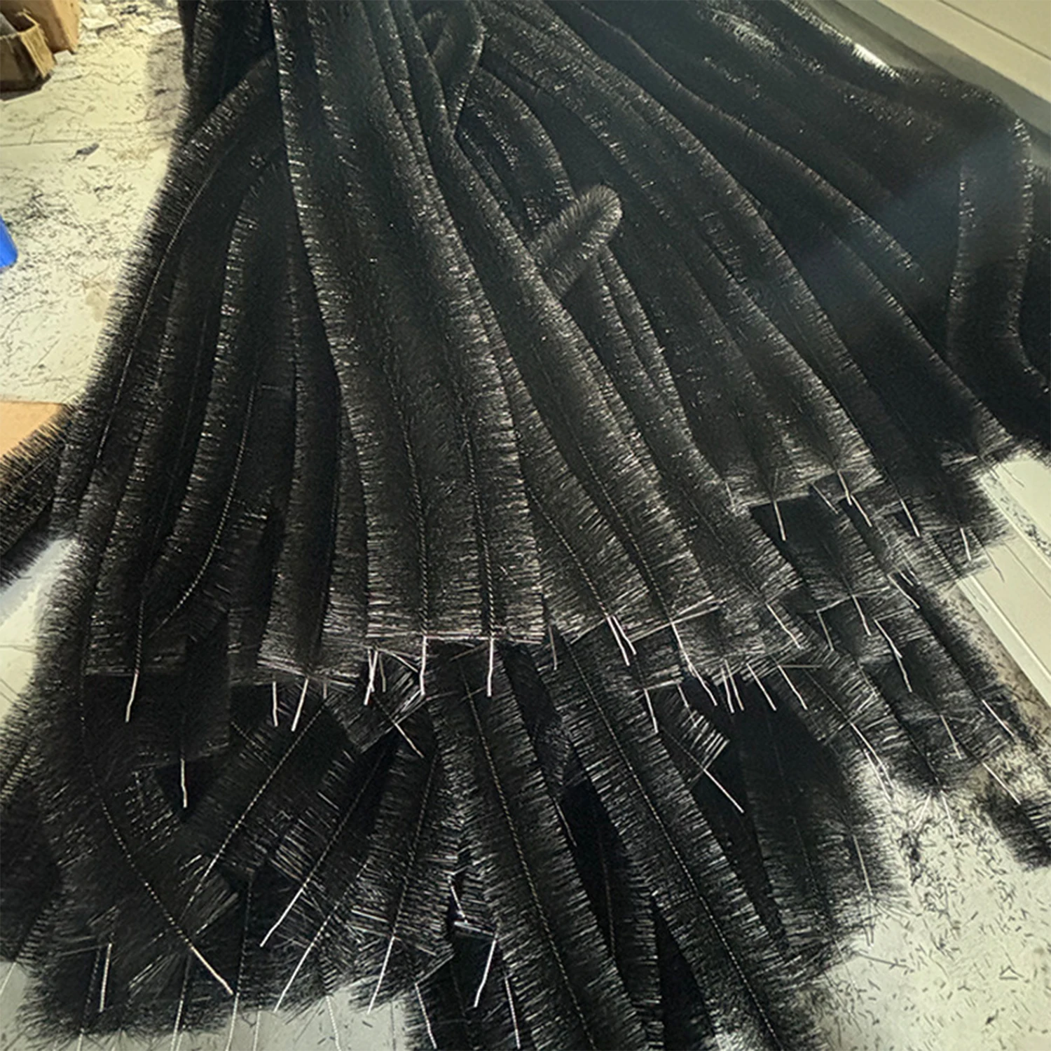 4m Gutter Brush Roof and Gutter Protection Prevent Clogging Heavy Duty Branch Filter Home Garden Protection Brush Guard