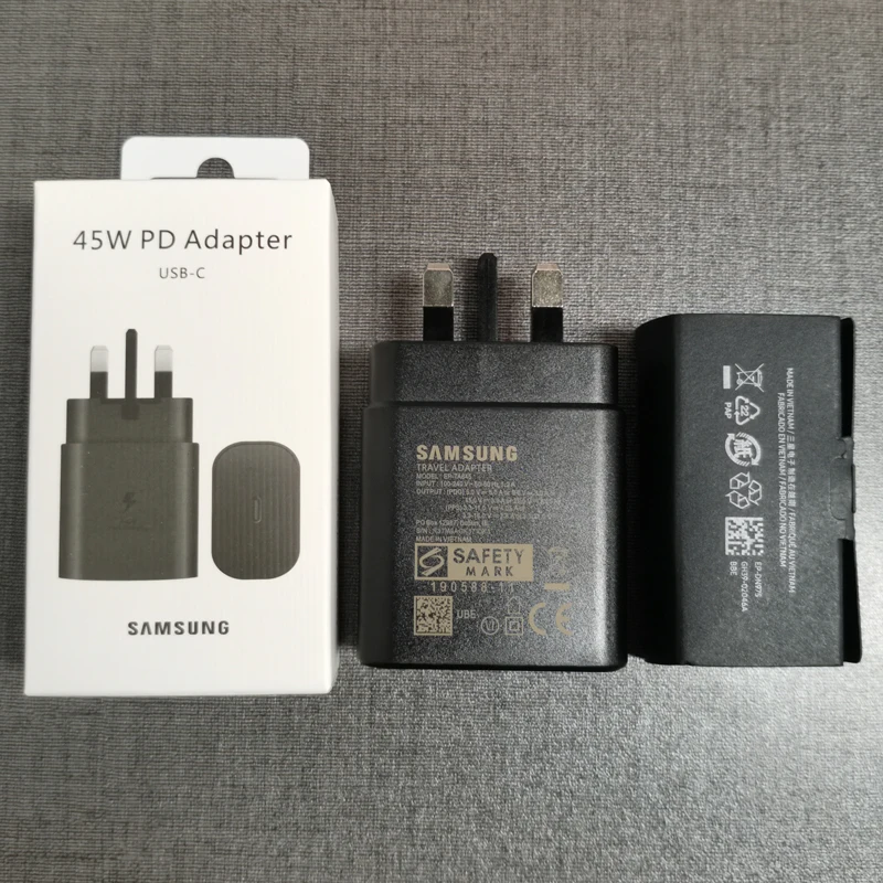 UK Plug 45W Super Fast Charger Power Adapter