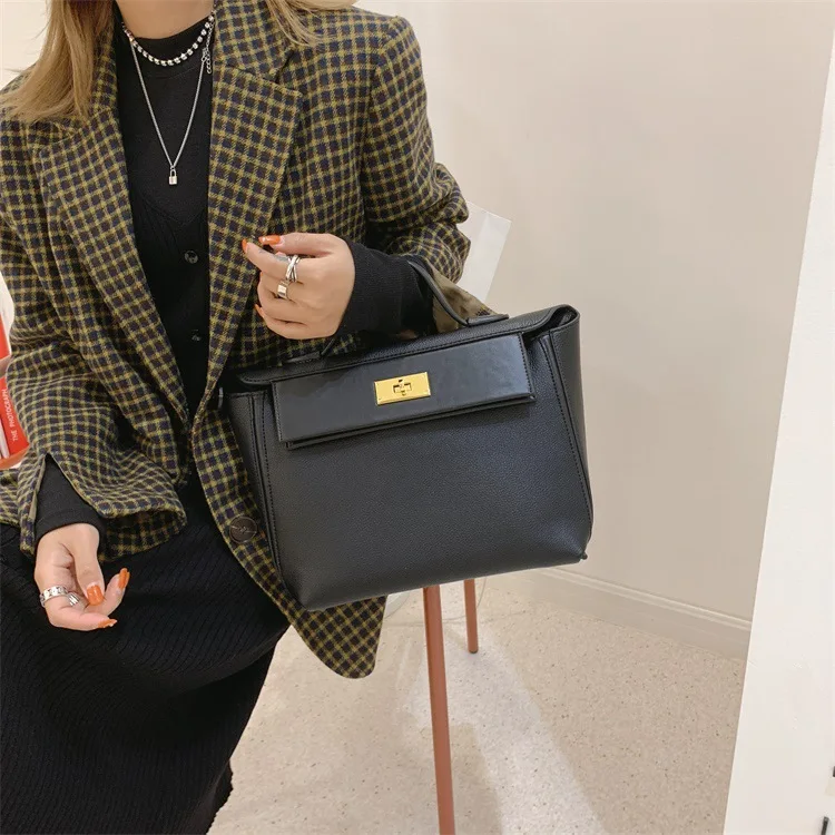 Women's New Fashion Western Concise Handbag Shoulder Crossbody Bag Pu Elegant OL Lady Tote Bag for Office Daily