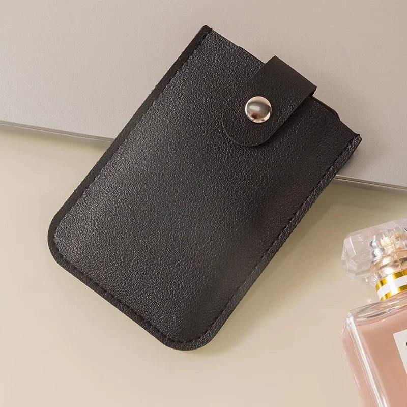 Elegant Leather Card Sleeve with Pull-Out Design – Large Capacity Holder
