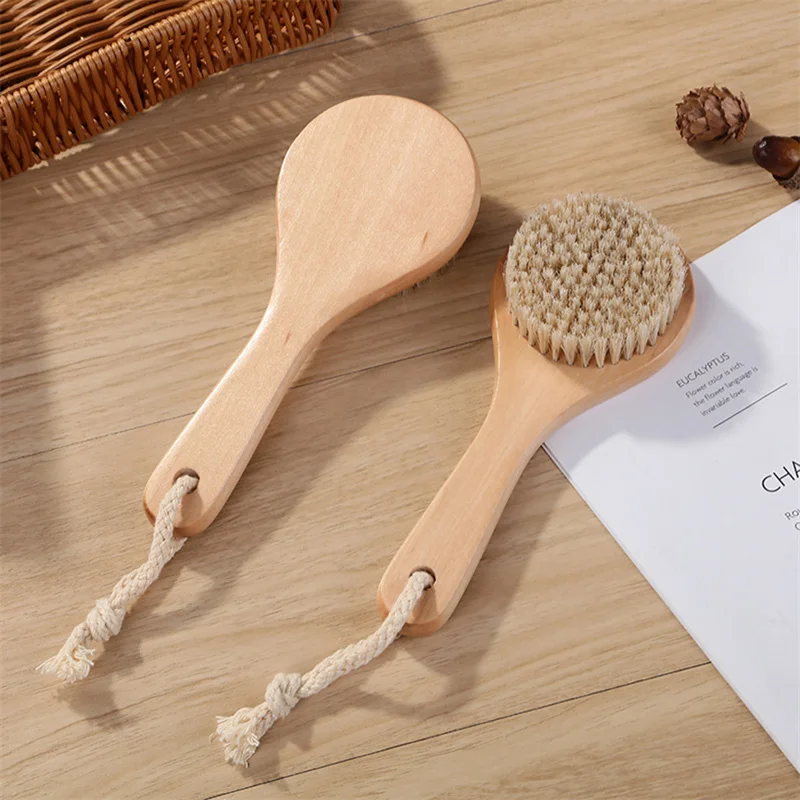 Dry Bath Body Brush Back Scrubber Short Handle Bath Shower Brush With Anti-Slip Wooden Handle Round Head Scrubbing Brush 2