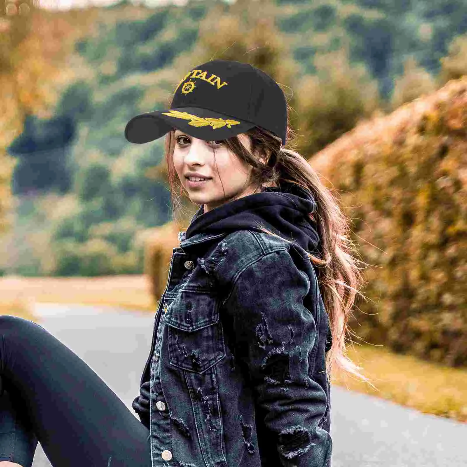 Рисунок 4 - Головной убор Captain для женщин