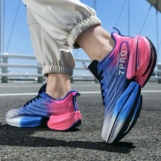 Nouveaux hommes plaque de carbone baskets en plein air semelle souple maille chaussures de sport chaussures de course léger anti-dérapant décontracté Couple chaussures de Tennis 4