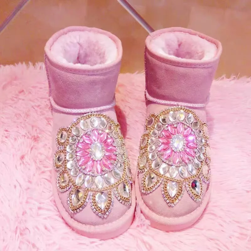 

Cute fashion handcrafted velvet warm boots all-in-one fur boots winter women 35-40