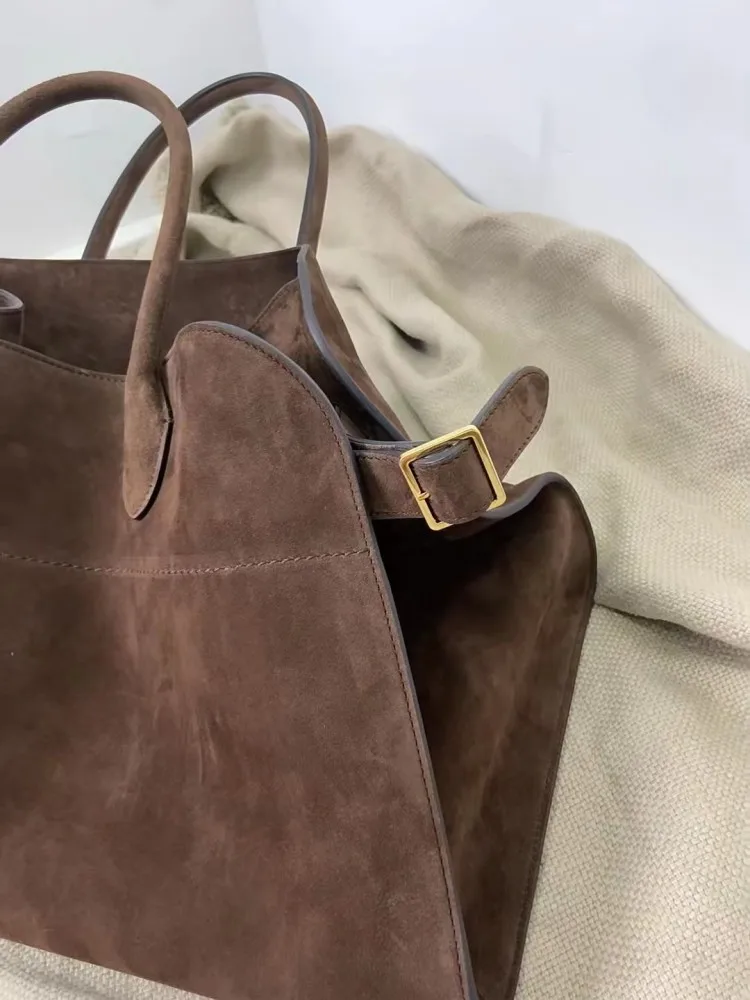 Video's over Wat is 2024 Nieuwe Trendy en Stijlvolle Eenvoudige Enkele Schouder Crossbody Tas, Populair op Het Internet, Veelzijdige Kleine Vierkante Tas, Hoogwaardige Damentas