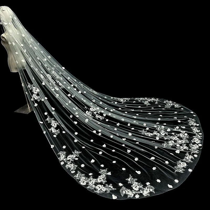 2024 Wedding Veils for Bride Lace Appliques Wedding Accessories 3.5 Meters Cathedral Length Bridal Veil with Comb