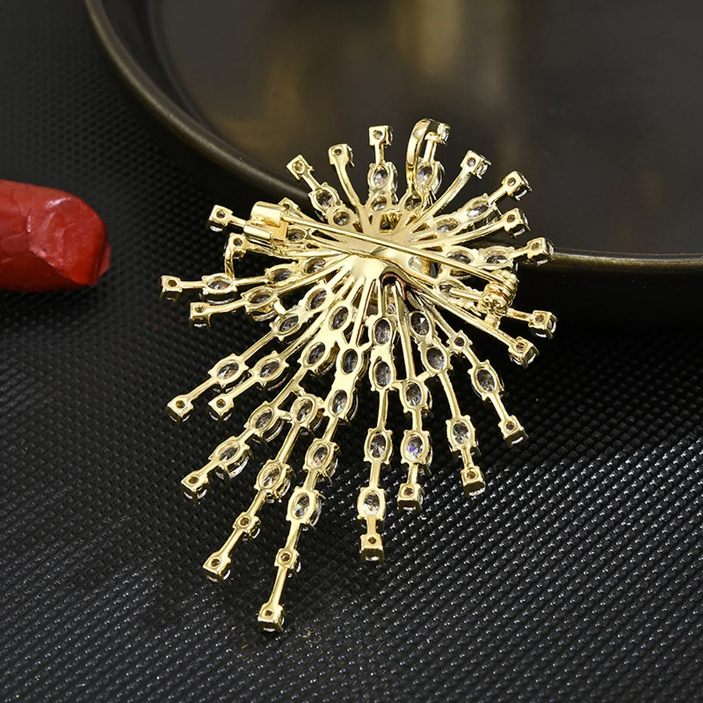 Korean Luxury Full of Rhinestone Sun flower Brooches For Women Big Pearl Brooch Pins Jewelry Accessories For Clothing Suit