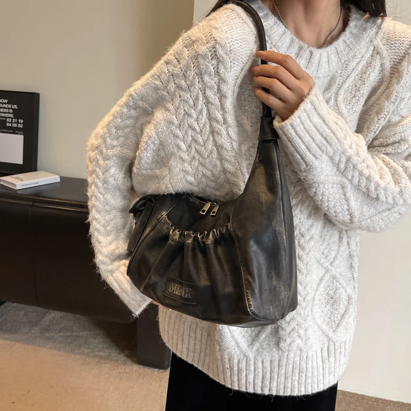 LEFTSIDE Retro Leather Shoulder Bags for Women 2023 Winter Vintage Underarm Bag Handbags and Purses Latest Fashion Hand Bag 3