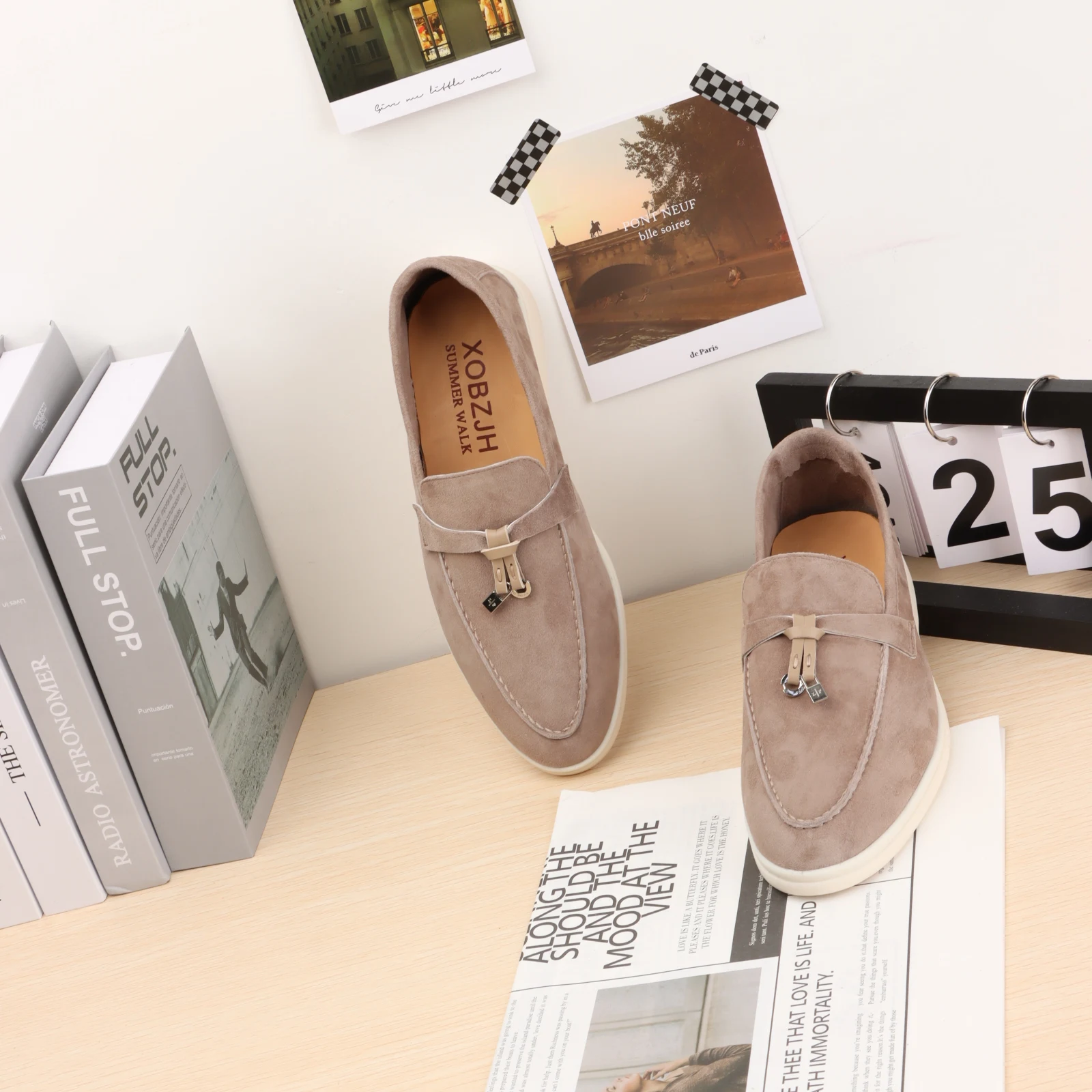 

Sneakers Loafers Designer Shoes For Men 2023 Mocasines High Quality Luxury Brown Suede Leather Flats Women Brand Shoes