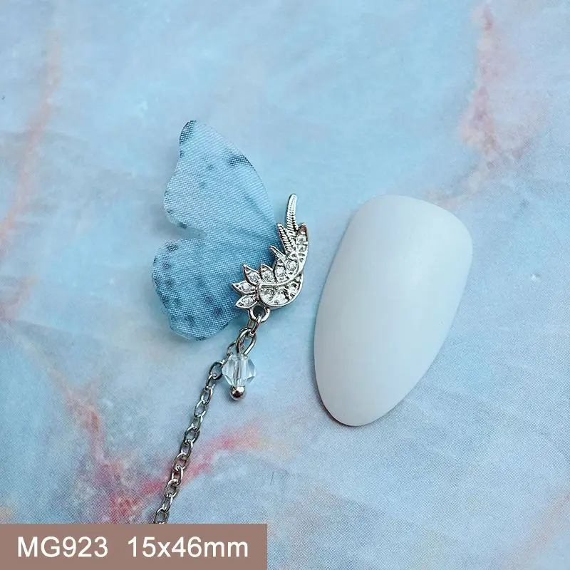 10 stücke Luxus Spitze Schmetterling Anhänger Zirkon Kristalle Metall Nägel Schmuck Dekorationen Nail Art Zubehör Charms Teile Lieferungen – Detail 35