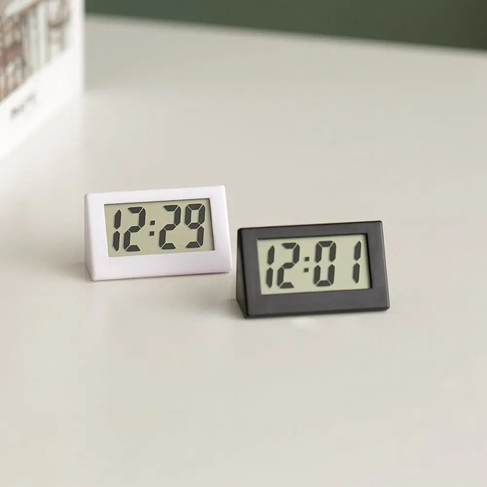 

ABS Mini треугольник часы прочные беззвучные простые настольные цифровые часы для маленького электронного офиса