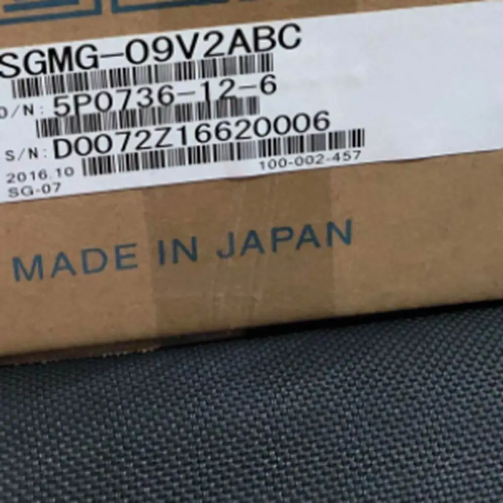 

NEW YASKAWA SGMG-09V2ABC Servo Motor