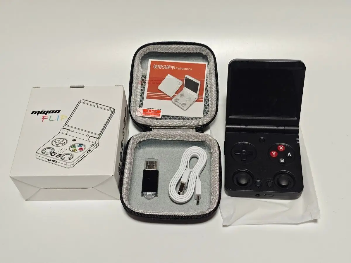 In stock! Miyoo Flip V2 Mini Video Retro Game Console, 3.5'' IPS