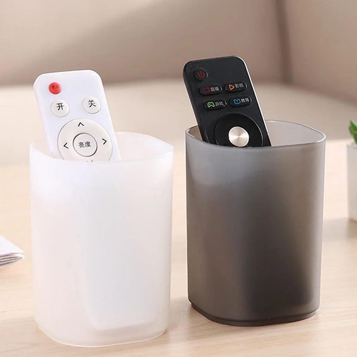 Pen Holder Plastic Modern Shape Round