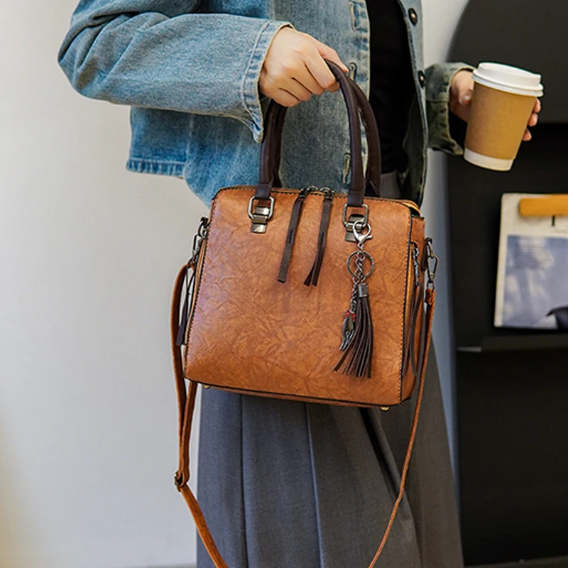 New Retro Women's Tassel Design Handbag Simple and Casual Tote Bag Large Capactiy Ladies Sling Shoulder Crossbody Bag