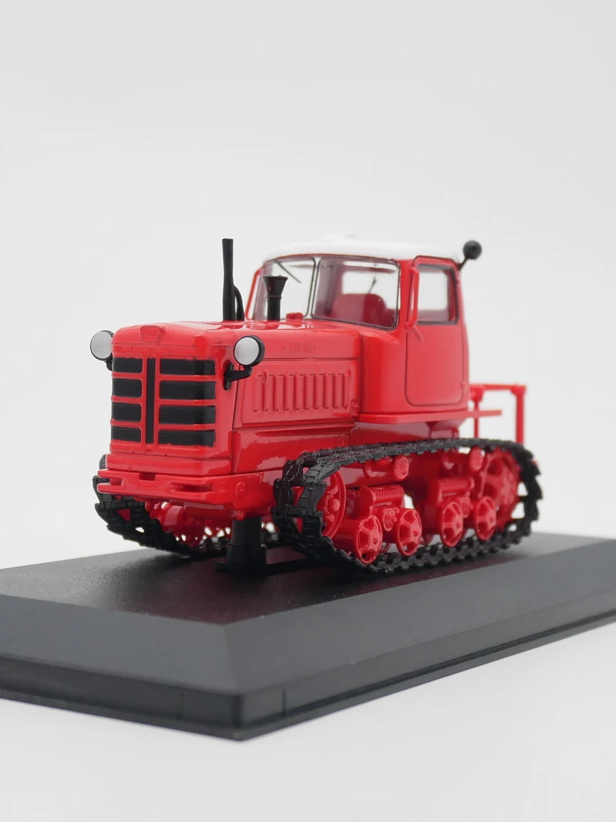 IXO 1:43 Hachette DT-75M Soviet Farm Tractor Diecast Model Metal