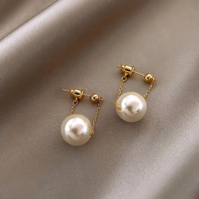 Geometric Simple Temperament Pearl Earrings Rhinestones Women's Gift Earrings Fashion Jewelry bijoux femme Gift