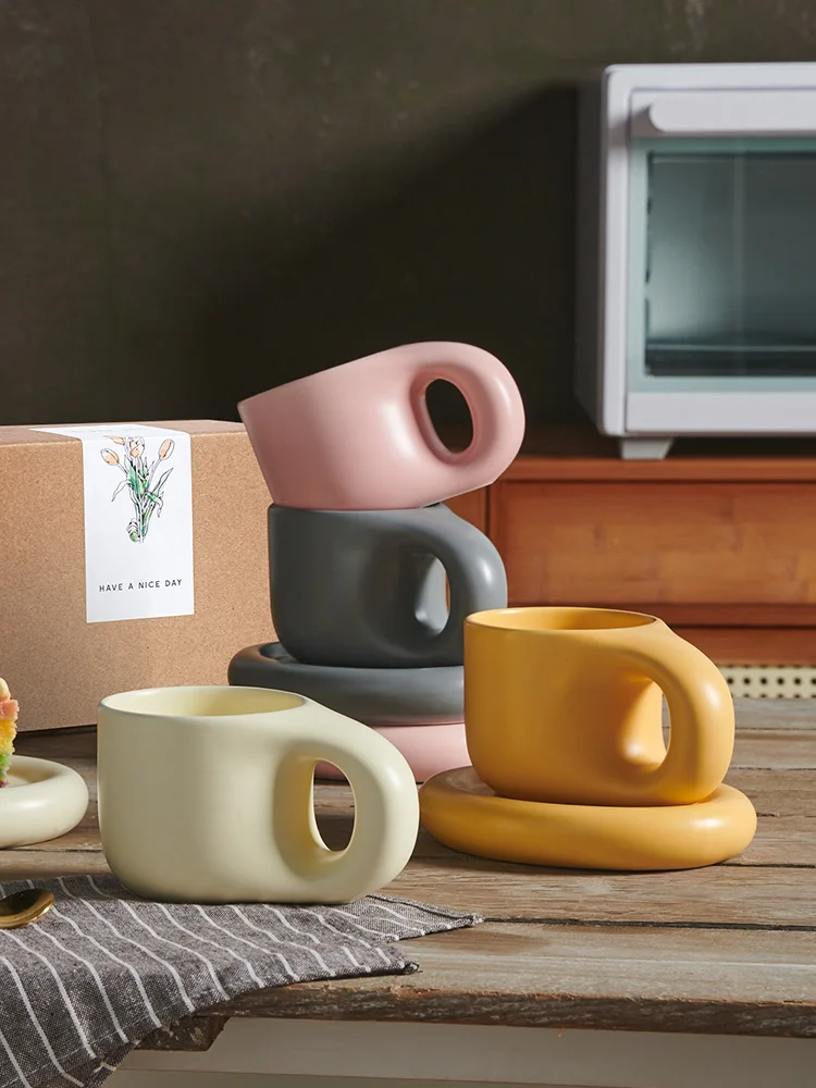 

Nordic Creative Ceramic Mug Couple Cup Large Capacity High Value Cute Fat Water Cup Coffee Milk Cup Set Small Gift